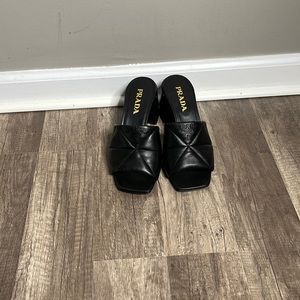 ❌❌❌SOLD!!❌❌❌❌..All black PRADA mini heels size 37